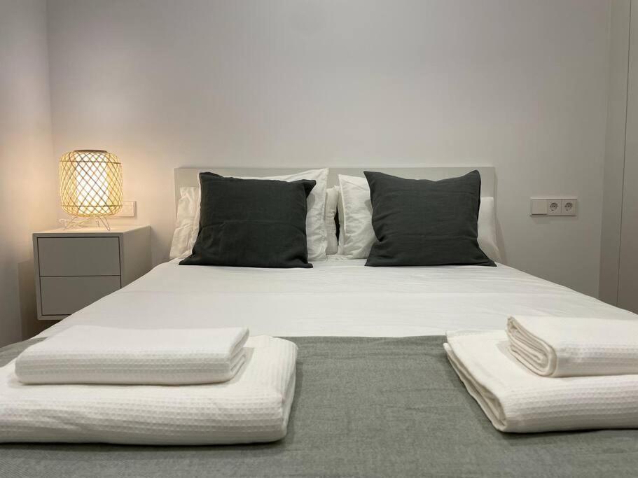 Apartamento Nuevo Centrico Frente Al Mar En Паламос Экстерьер фото