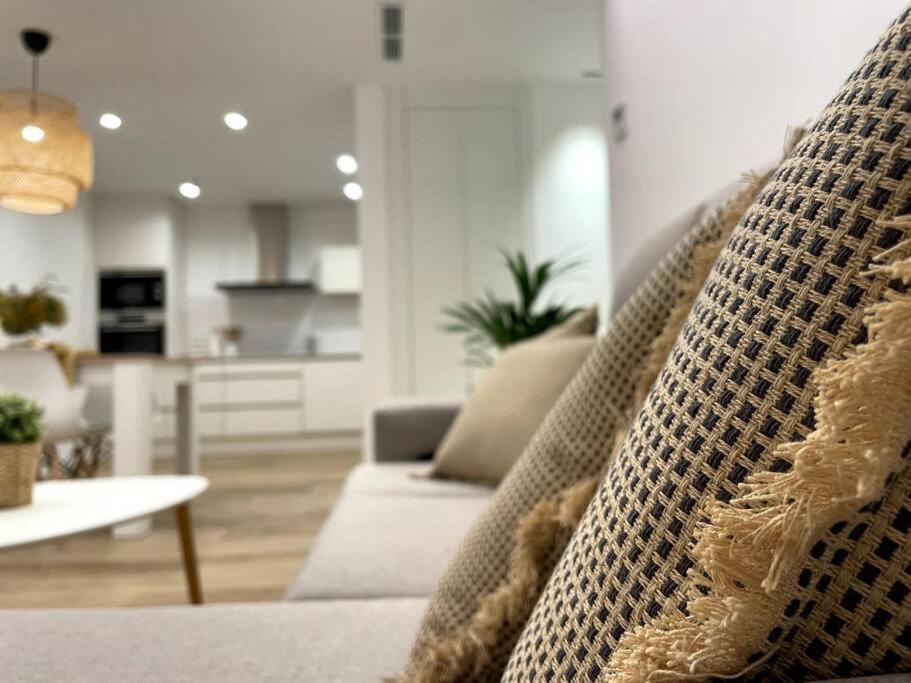Apartamento Nuevo Centrico Frente Al Mar En Паламос Экстерьер фото